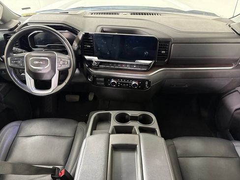 Used 2025 GMC Sierra 1500 SLT RWD image 31