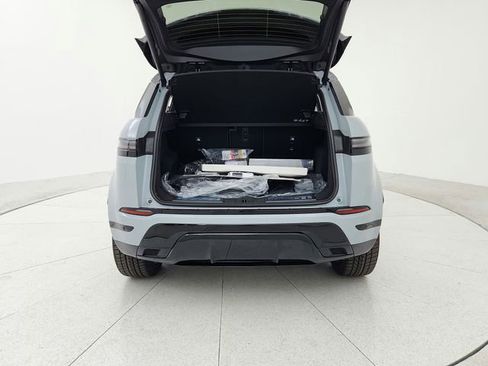 New 2025 Land Rover Range Rover Evoque Dynamic SE image 19