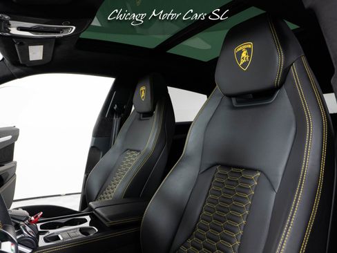 Used 2021 Lamborghini Urus AWD/4WD image 37