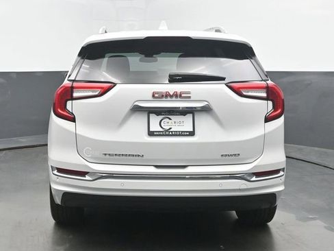 Used 2023 GMC Terrain Denali w/ LPO, Floor Liner Package AWD/4WD image 5
