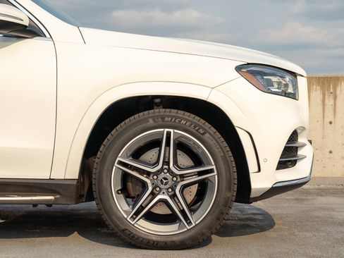 Used 2021 Mercedes-Benz GLS 580 4MATIC image 15