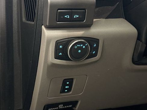 Used 2020 Ford F250 XLT w/ Tremor Off-Road Package AWD/4WD image 11