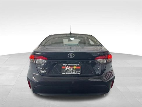 Used 2025 Toyota Corolla LE FWD image 6