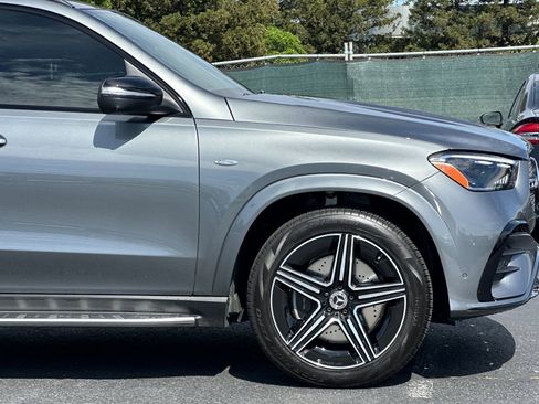 Used 2025 Mercedes-Benz GLE 450e 4MATIC image 22