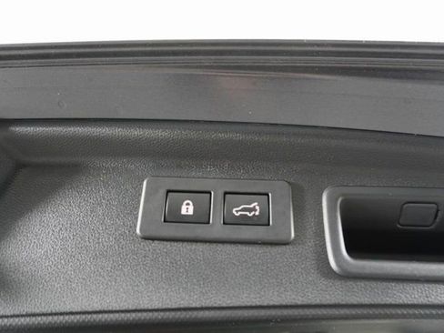 Used 2024 Subaru Forester Wilderness image 39