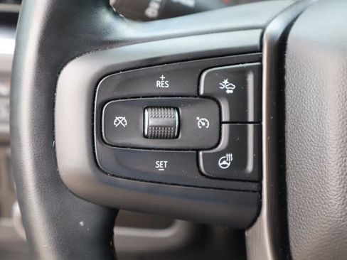 Used 2023 GMC Yukon AT4 w/ Technology Package AWD/4WD image 14