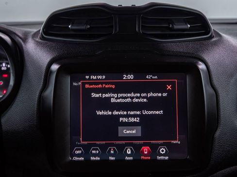 Used 2023 Jeep Renegade Latitude image 27