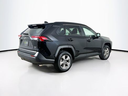 Used 2025 Toyota RAV4 XLE image 9