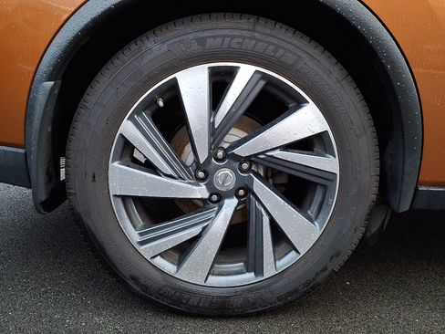 Used 2015 Nissan Murano Platinum w/ Platinum Technology Package AWD/4WD image 4