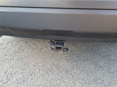 Certified 2024 Toyota RAV4 LE AWD/4WD image 11