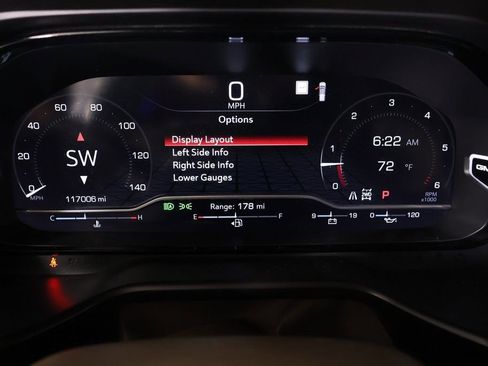 Used 2022 GMC Yukon XL Denali AWD/4WD image 4