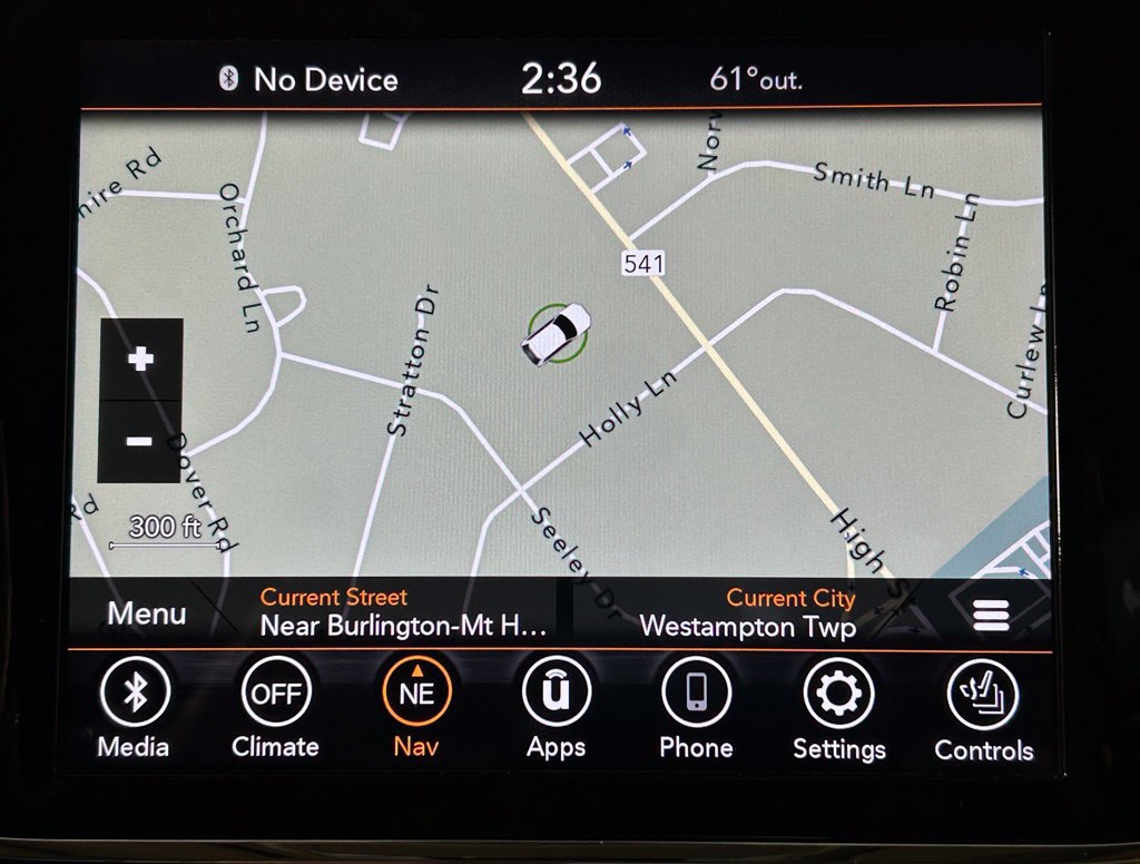 Used 2021 Jeep Grand Cherokee Limited AWD/4WD image 20