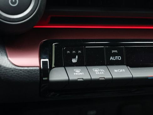 New 2026 Toyota Prius Plug-In Hybrid image 3