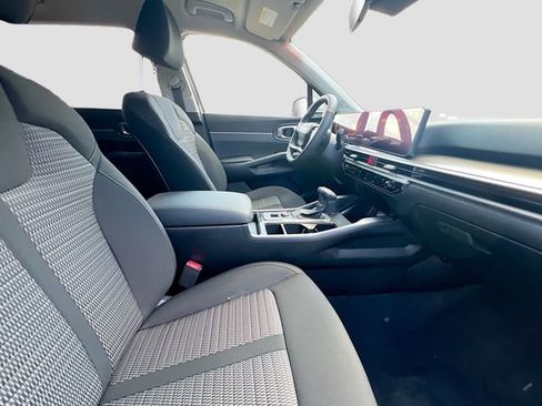 New 2026 Kia Sorento LX FWD image 28