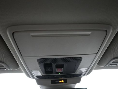 Used 2024 Honda Accord EX-L image 17
