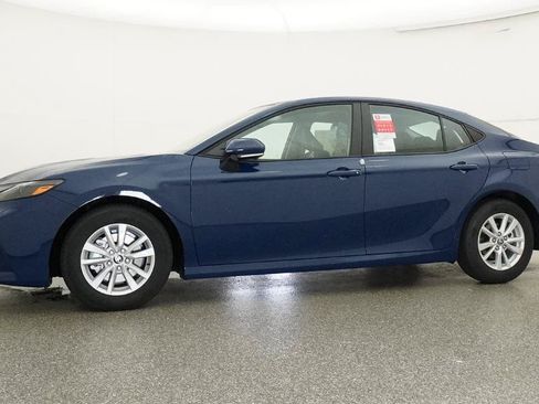 New 2026 Toyota Camry LE FWD image 30