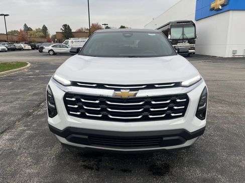 New 2025 Chevrolet Equinox LT w/ Safety and Technology Package image 2