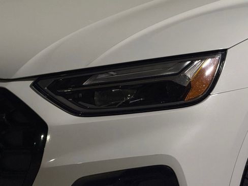 Certified 2024 Audi SQ5 Premium Plus image 11