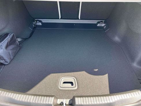 New 2026 Mercedes-Benz C 300 4MATIC Sedan image 18