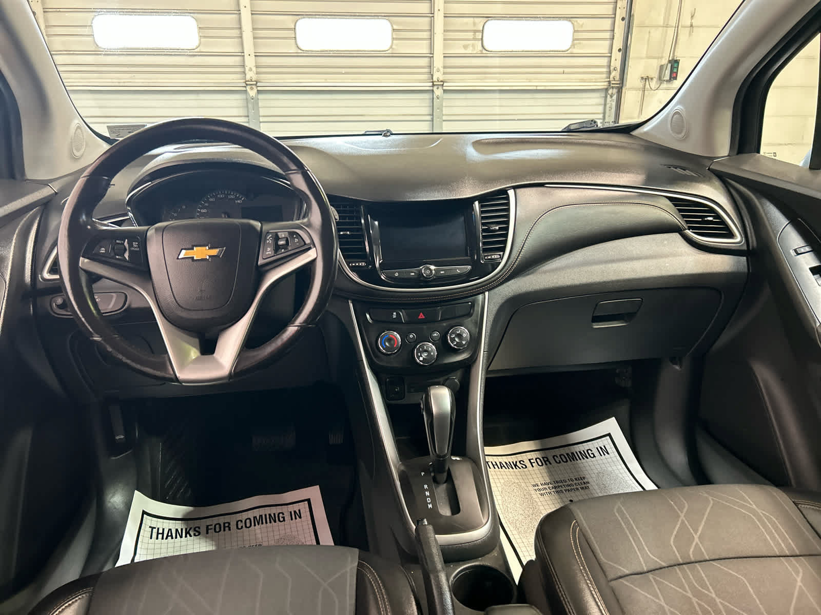 Used 2019 Chevrolet Trax LT w/ LT Convenience Package AWD/4WD image 4