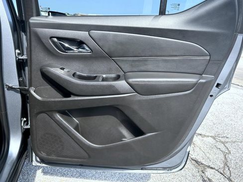 Used 2018 Chevrolet Traverse LT AWD/4WD image 18