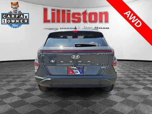 Used 2024 Hyundai Kona SEL AWD/4WD image 5