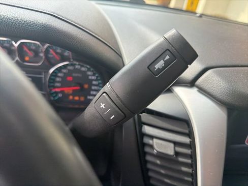Used 2019 GMC Yukon SLE w/ Convenience Package AWD/4WD image 30