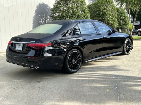 Certified 2023 Mercedes-Benz S 580 4MATIC Sedan w/ AMG Line image 6