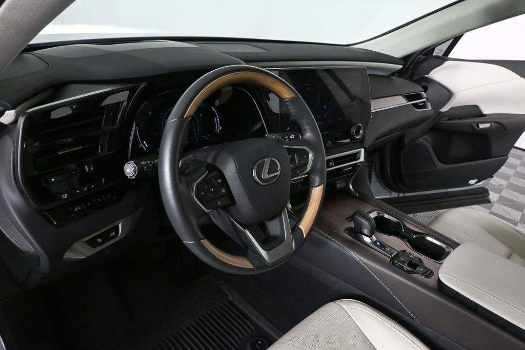 Used 2024 Lexus RX 350 w/ Technology Package AWD/4WD image 6