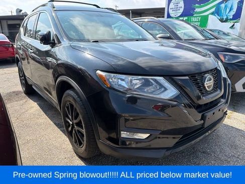 Used 2018 Nissan Rogue SV w/ Premium Package AWD/4WD image 10