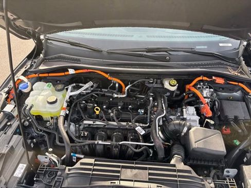 New 2025 Ford Escape SE w/ PHEV Premium Package image 22