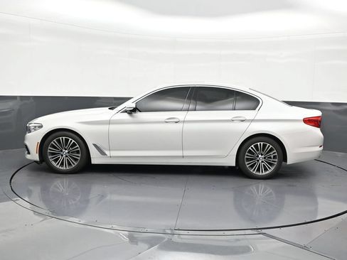 Used 2019 BMW 530i w/ Convenience Package RWD image 2