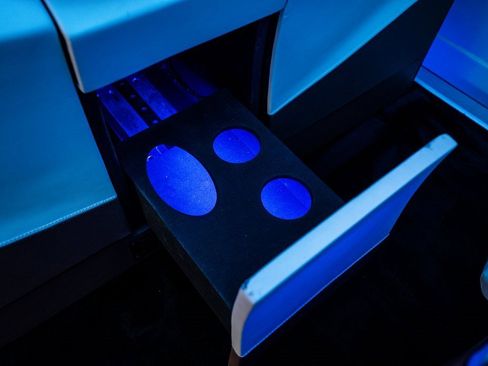 Used 2020 Mercedes-Benz Metris Passenger image 51