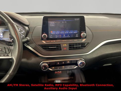 Used 2022 Nissan Altima 2.5 SR FWD image 9