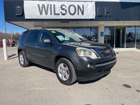 Used 2011 GMC Acadia SLE image 1