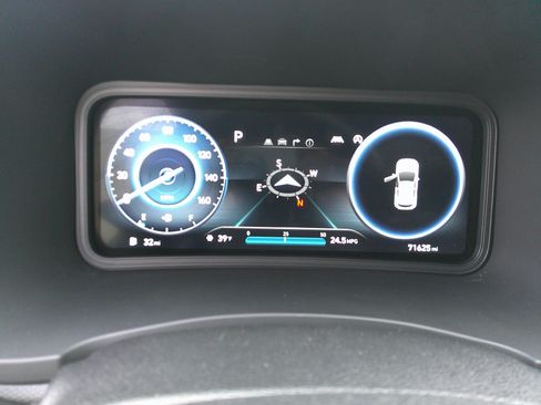 Used 2022 Hyundai Kona N Line w/ Tech Package image 22