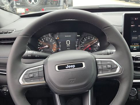 New 2026 Jeep Compass Limited image 33