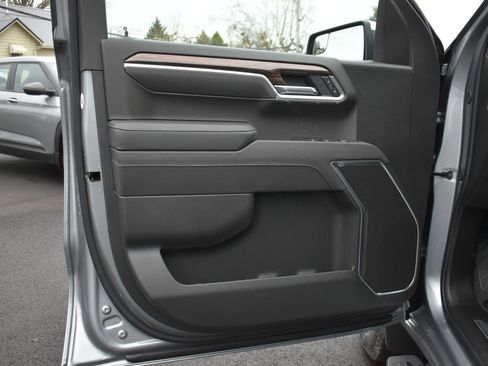 New 2026 Chevrolet Silverado 1500 LT image 12