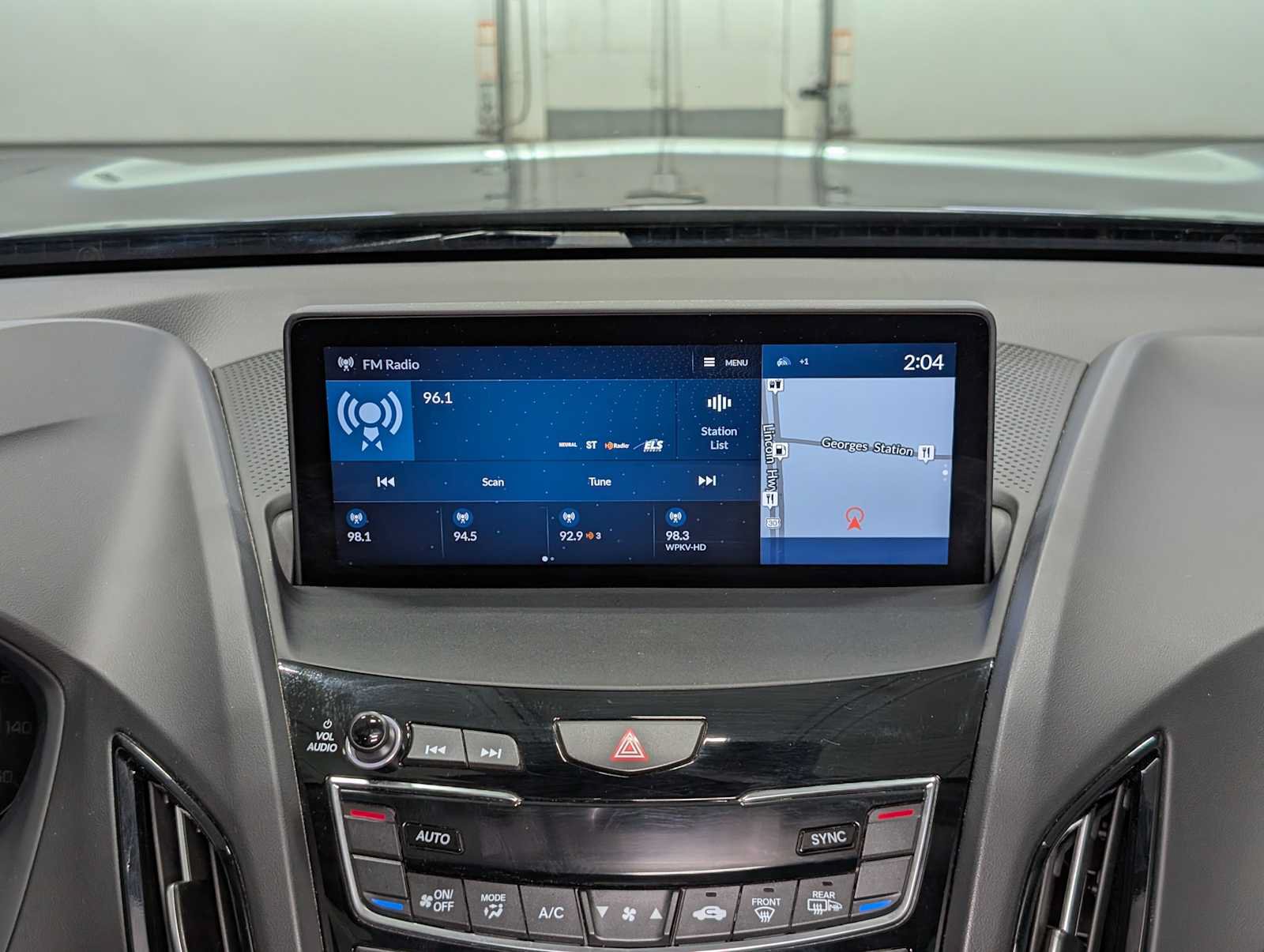 Used 2019 Acura RDX w/ Technology Package AWD/4WD image 20