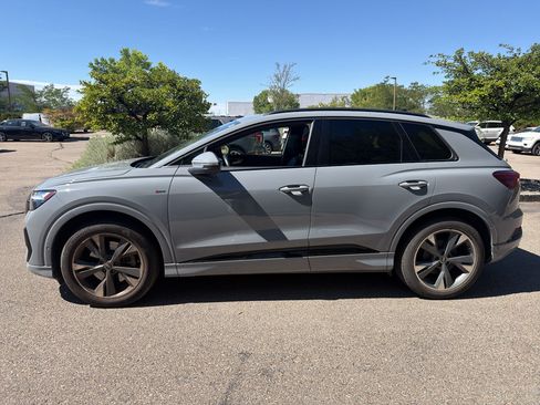 Used 2024 Audi Q4 e-tron Premium Plus w/ Premium Plus AWD/4WD image 17