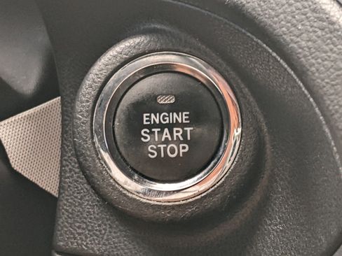 Used 2019 Subaru Forester Limited image 29