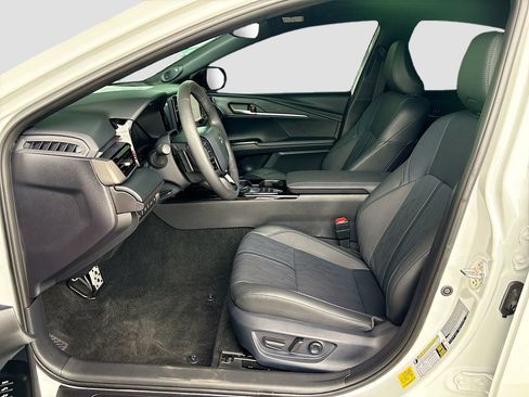 Used 2026 Toyota Camry XSE w/ Premium Plus Package FWD image 19