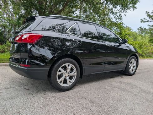 Used 2021 Chevrolet Equinox Premier FWD image 9