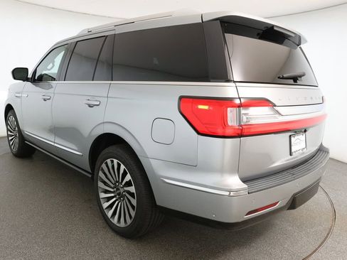 Used 2021 Lincoln Navigator Reserve w/ Luxury Package image 6
