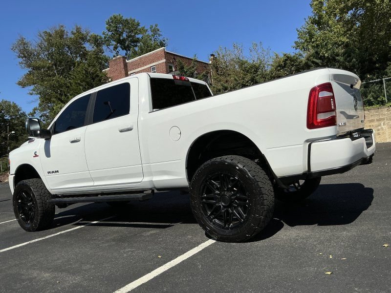 Used 2024 RAM 2500 Laramie AWD/4WD image 7
