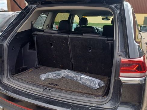 Used 2023 Volkswagen Atlas SE image 8