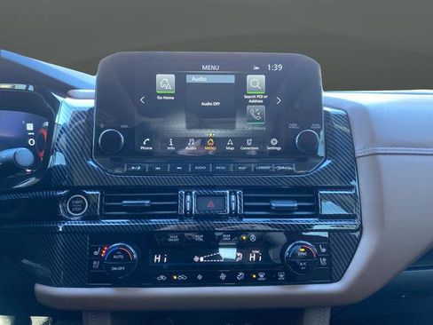 Used 2024 Nissan Pathfinder Platinum w/ Cargo Package image 9