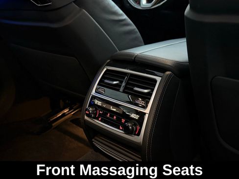 Used 2018 BMW 750i xDrive image 27