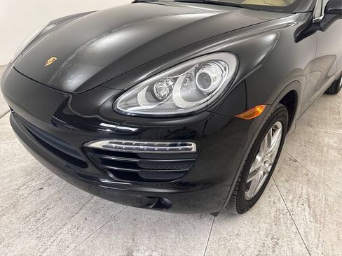Used 2014 Porsche Cayenne AWD/4WD image 11