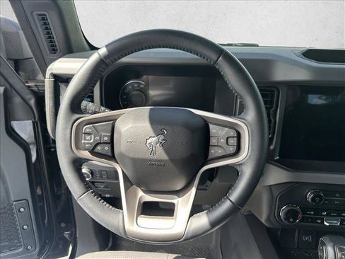 Used 2024 Ford Bronco Black Diamond AWD/4WD image 11